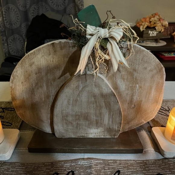 Home Decor - Picture 2 of 3